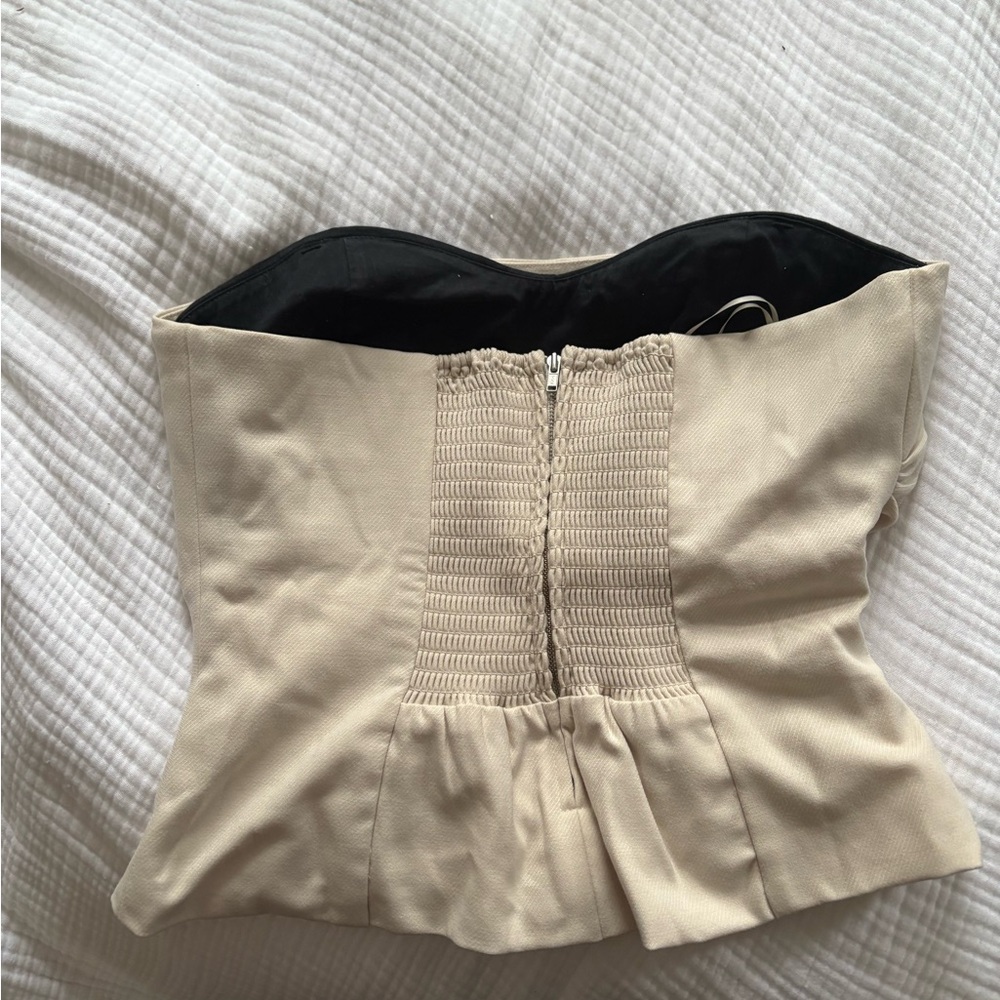 Tan Reformation top - Picture 4 of 5